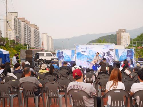 예술인 관련 사진 4