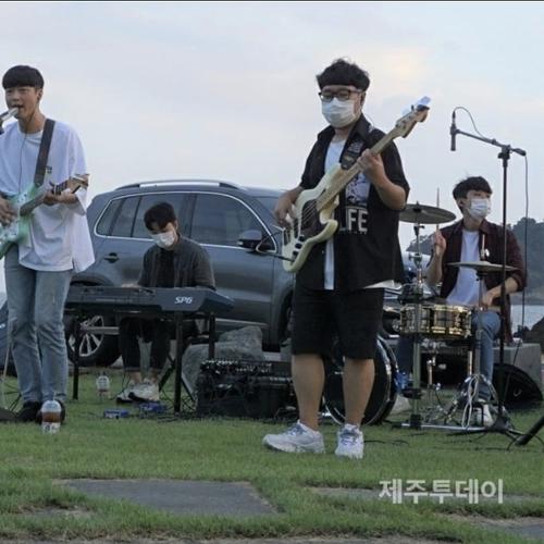 예술인 관련 사진 1