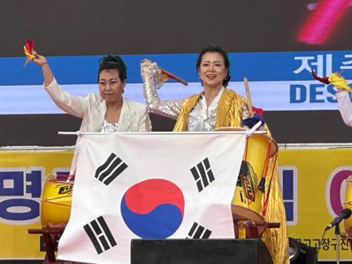 예술인 관련 사진 1