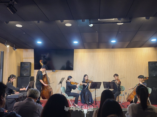 행사 관련 사진 13